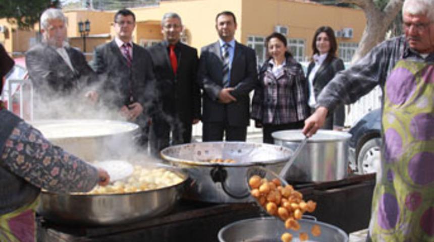 Avukatlar lokma d&ouml;kt&uuml;rd&uuml;