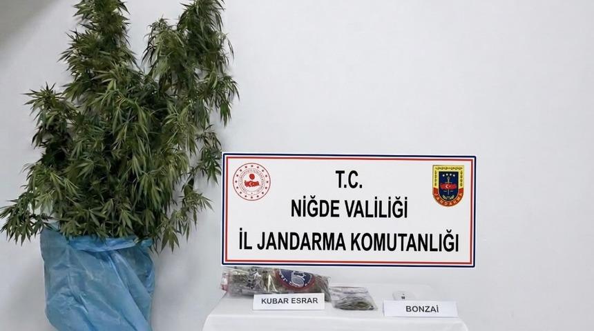 Niğde&rsquo;nin Bor il&ccedil;esinde uyuşturucu operasyonu
