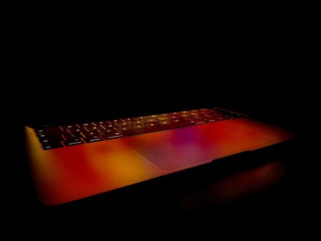 Apple&rsquo;dan Intel Mac&rsquo;ler i&ccedil;in kritik karar!
