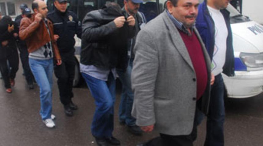 Sahte evrakla dolandırıcılıktan 33 gözaltı