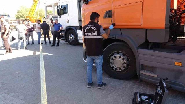 Husumetlisinin üzerine tır sürdüğü şahıs ağır yaralandı 3