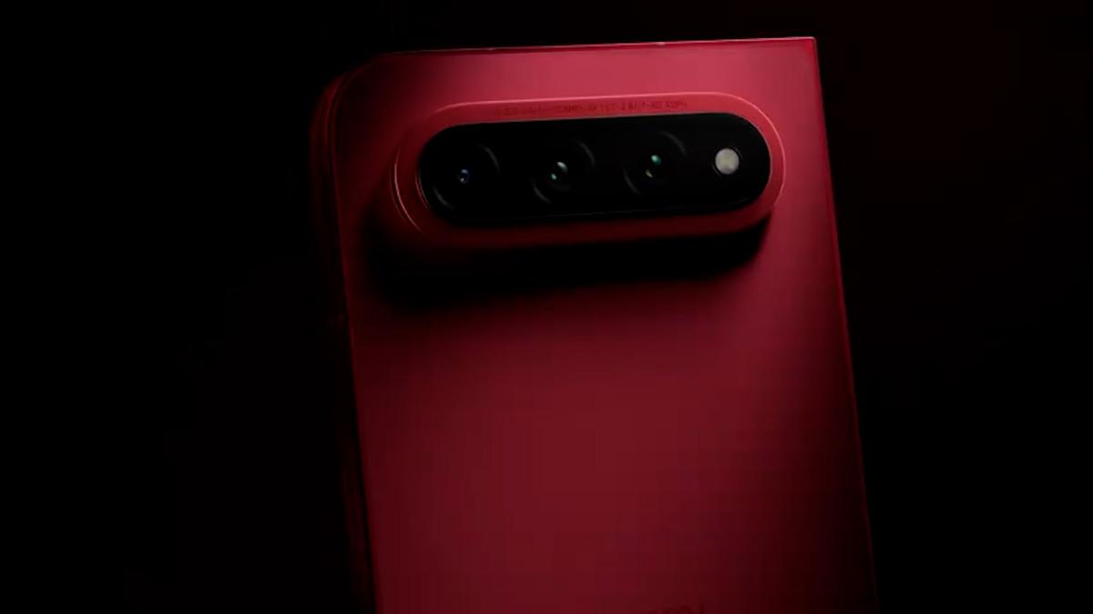 Xiaomi katlanabilir telefonlarda yeni bir sınıf açıyor: Xiaomi 18 Fold "Mid-Fold" tasarımla geliyor 2