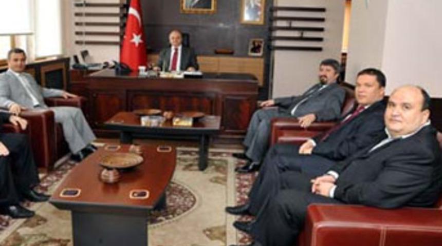 Avukatlar Valiyi ziyaret etti