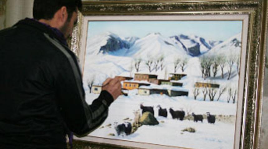 Genç ressamdan resim atölyesi