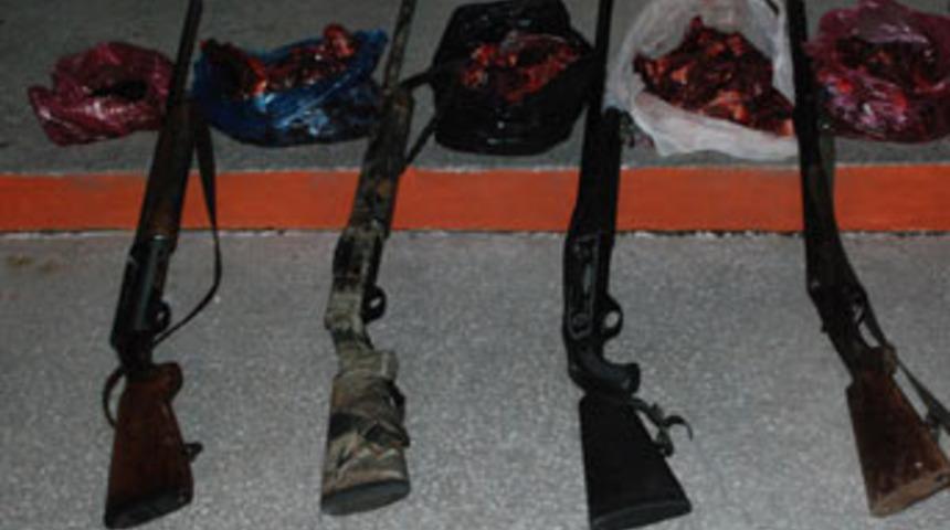 Karaca avcıları suçüstü yakalandı