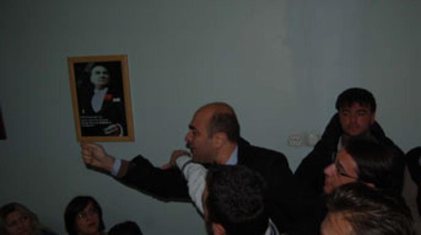 CHP L&uuml;leburgaz'da &ouml;n se&ccedil;im tartışması