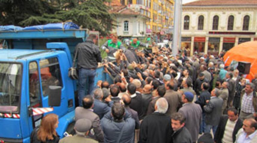 Ücretsiz fidana yoğun ilgi