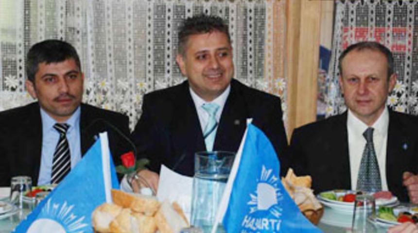 Alacağımız oy oranı en az yüzde 7,3'tür