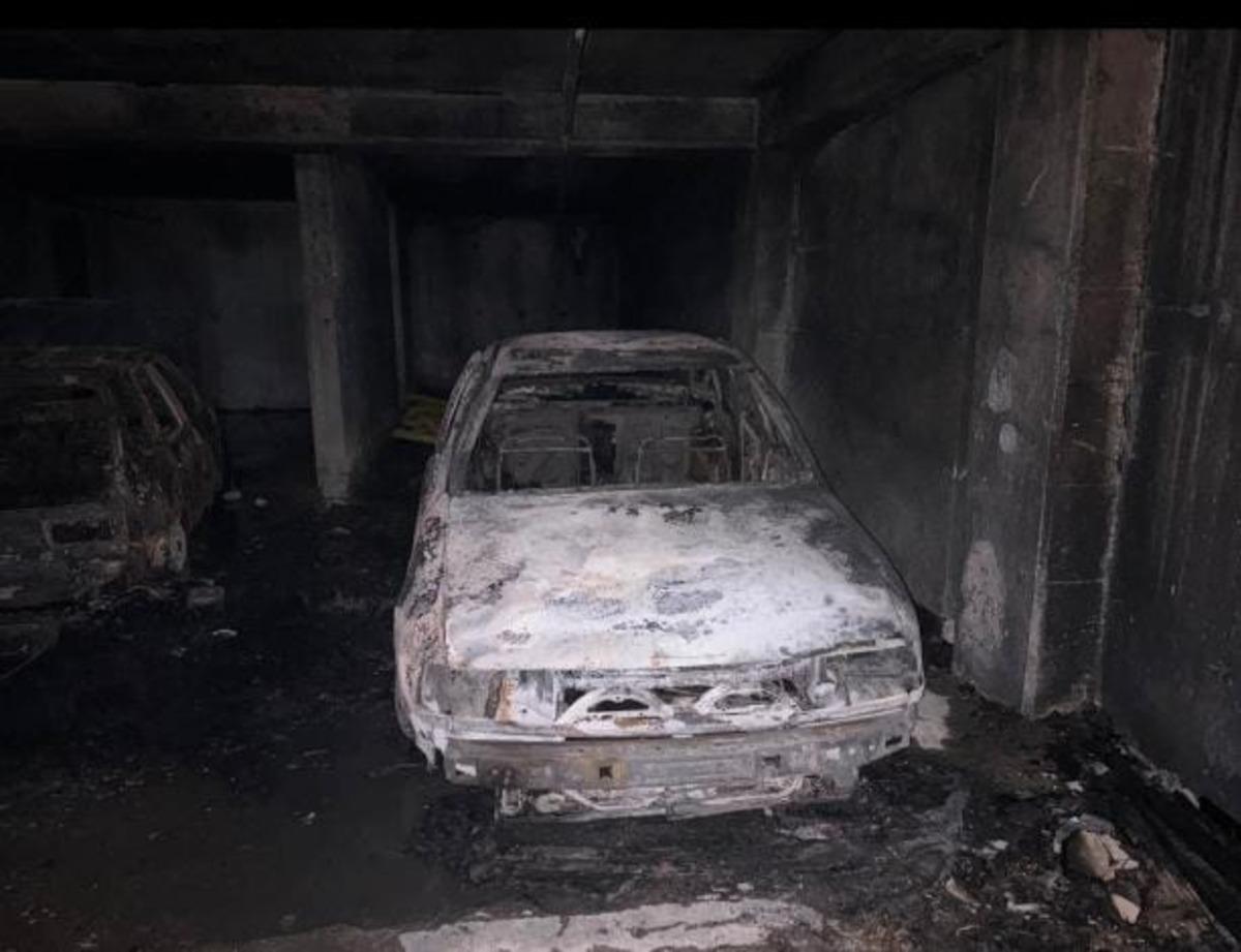 Esenyurt ta sitede yangın: 42 kişi dumandan etkilendi 3