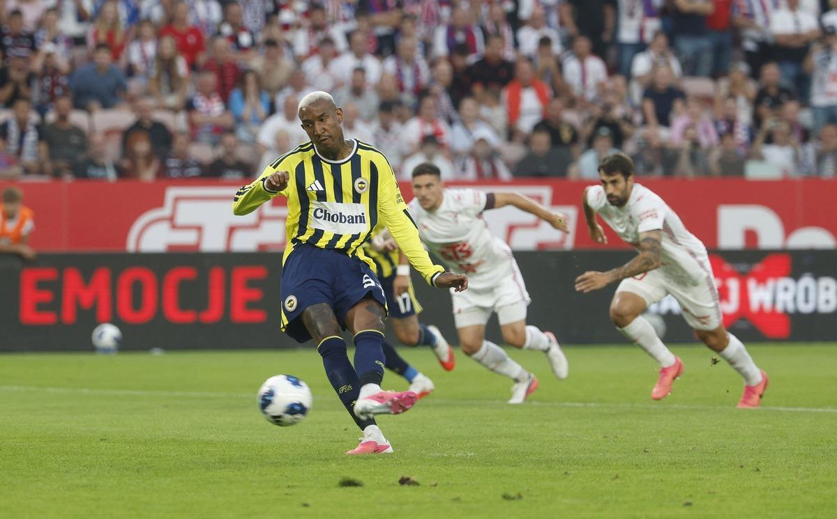 Fenerbahçe de Anderson Talisca dönemi sona eriyor! 1