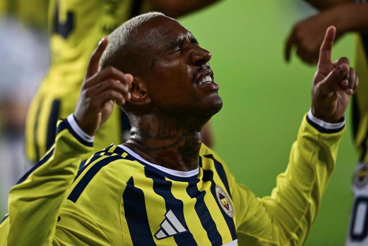 Fenerbahçe de Anderson Talisca dönemi sona eriyor! 3