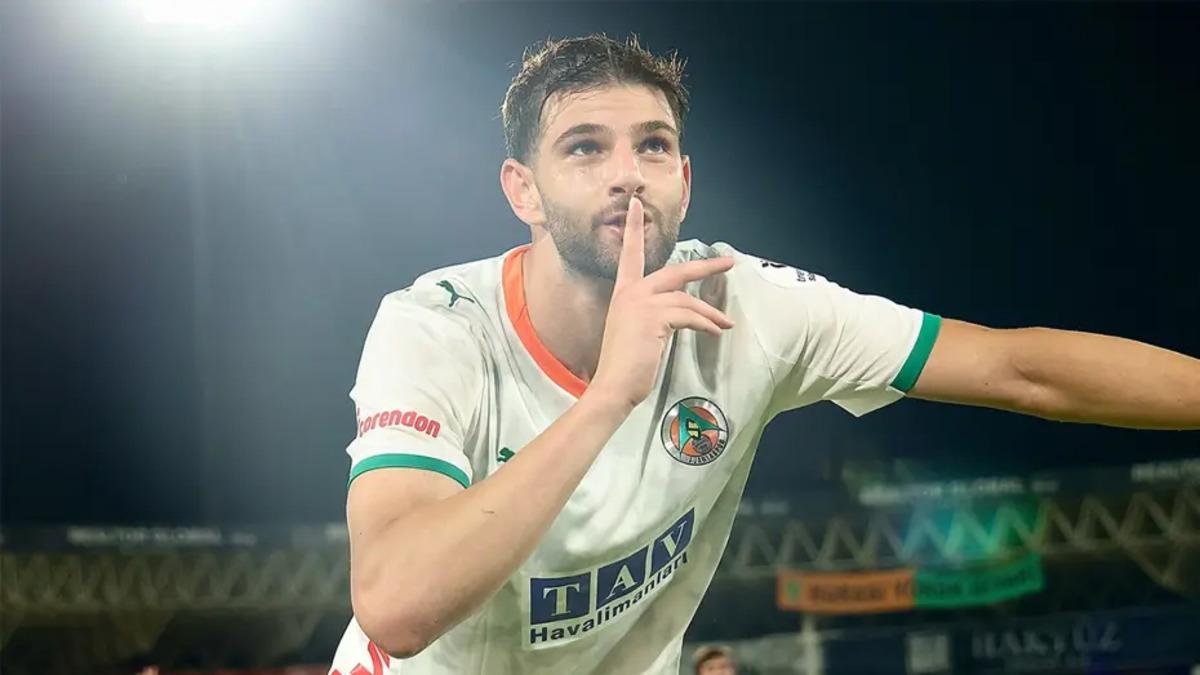 Beşiktaş Ümit Akdağ'ı bitirdi! Alanyaspor ile anlaşma sağlandı - Beşiktaş (BJK) Haberleri