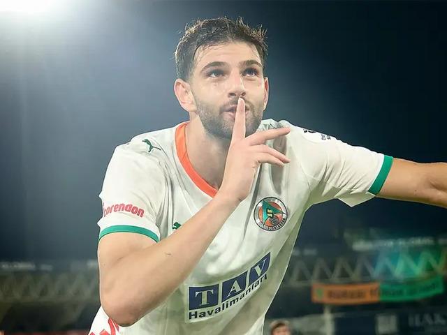 Beşiktaş &Uuml;mit Akdağ'ı bitirdi! Alanyaspor ile anlaşma sağlandı