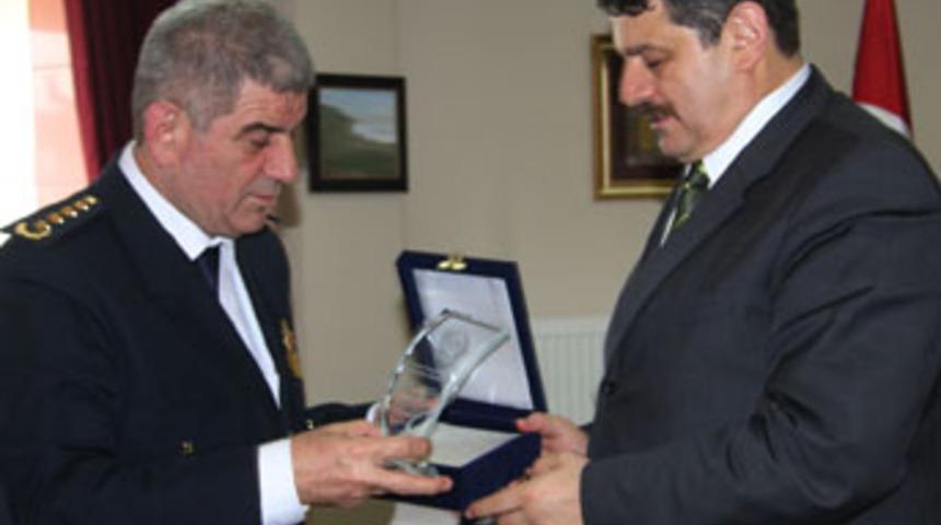 İl Emniyet M&uuml;d&uuml;r&uuml;'den Akın'a ziyaret