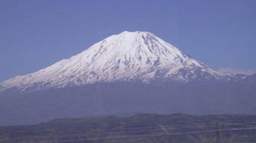 İk il arasında dağa tırmanış izni tartışması