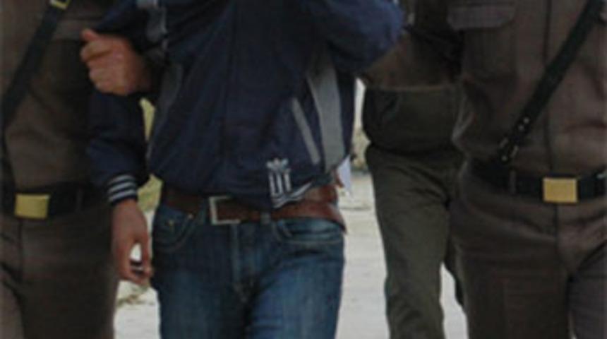 Kendisini işten &ccedil;ıkaran patronuna bomba verdi