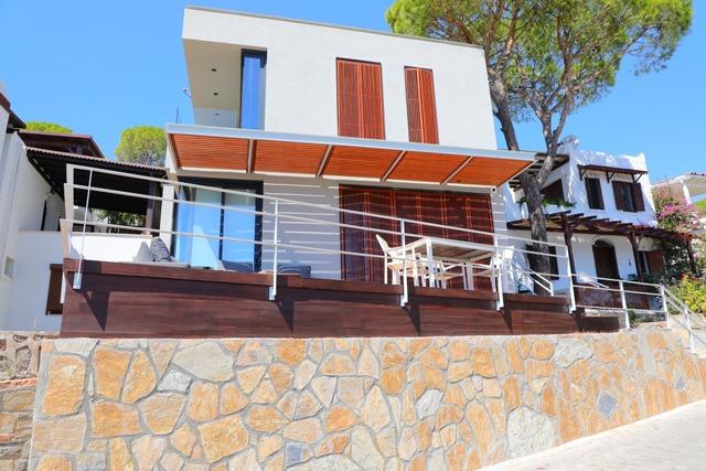 Bodrum da 8 ayda 74 kaçak yapı yıkıldı 4