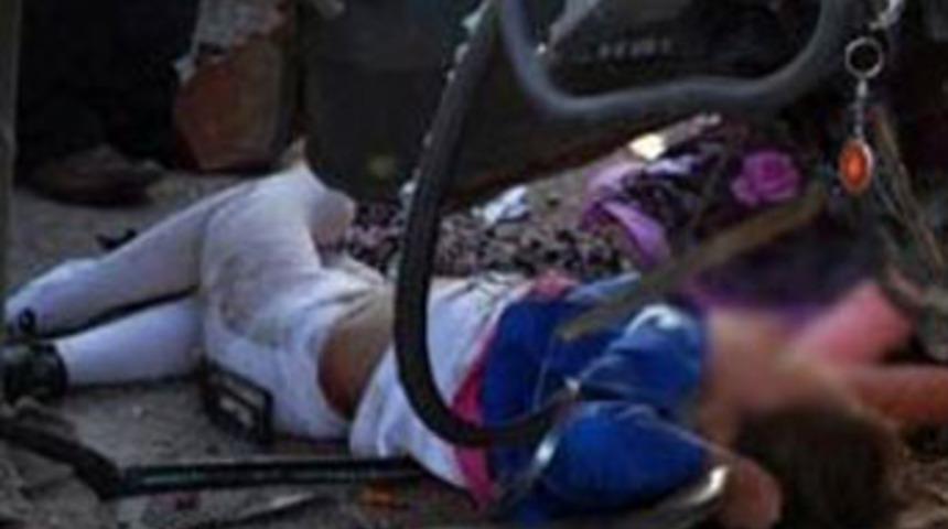 Maden'de &ouml;ğrenci servisi devrildi; 12 yaralı