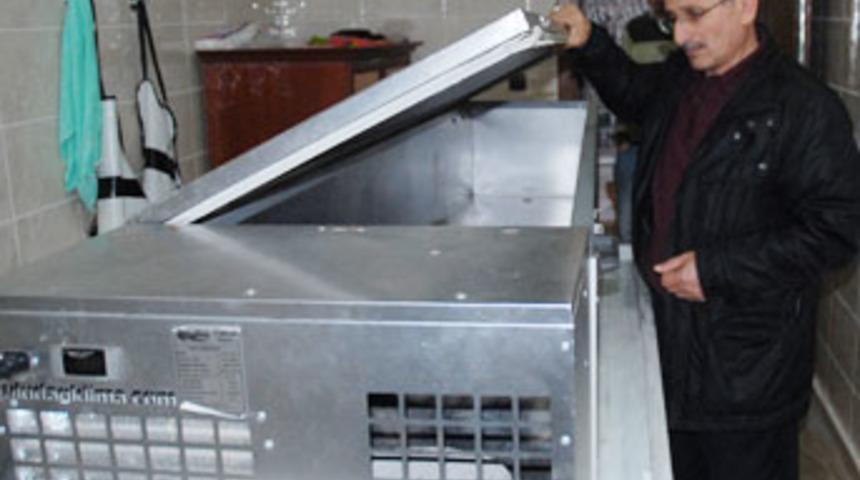 Bir ilk  "klimalı tabut"