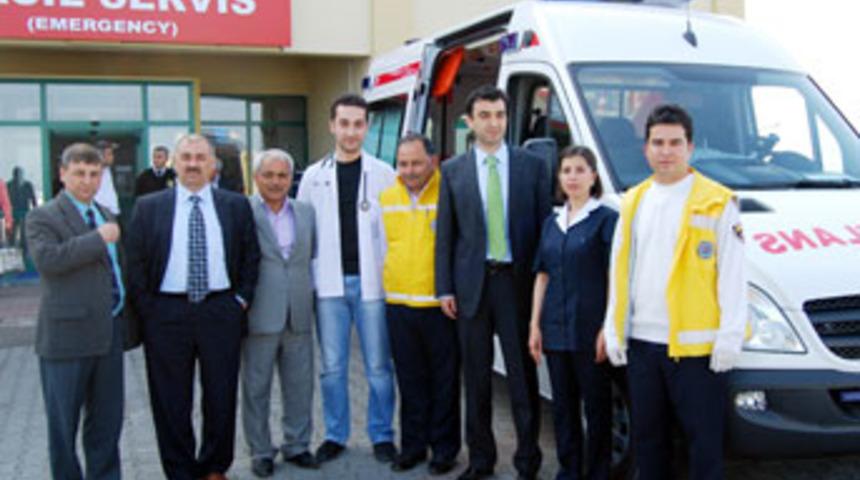 Kadirli yeni ambulansına kavuştu