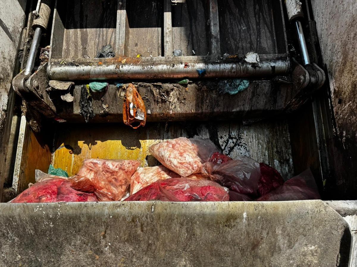 Gaziantep’te mide bulandıran görüntüler: 500 kilo bozuk ciğer ve et ürünü ele geçirildi 1