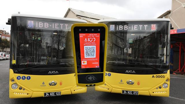 Aylık 23 milyon TL maaş alıyor! Yıldız isim İstanbul'u İETT ile geziyor