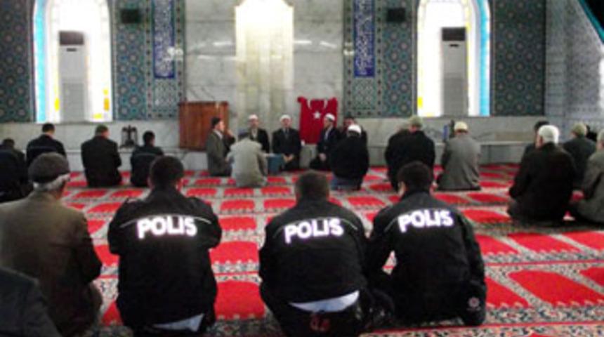 Şehit polisler için mevlit okutuldu