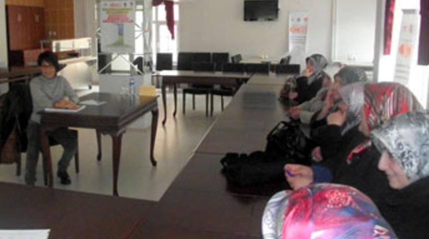 Kadına ve &ccedil;ocuğa şiddete son