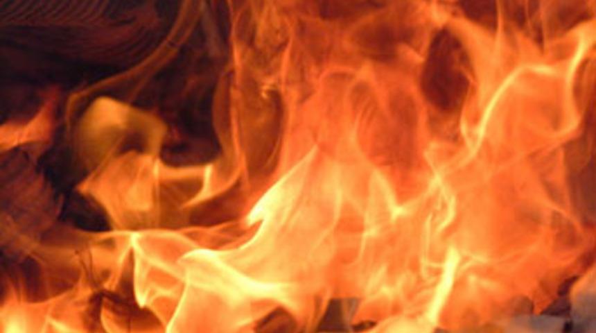 Bing&ouml;ll&uuml; iki iş&ccedil;i gurbette &ouml;ld&uuml;