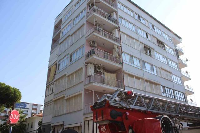Apartmandan gelen yanık kokusu itfaiyeyi harekete ge&ccedil;irdi 4