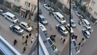 Bursa'da cadde ringe d&ouml;nd&uuml;! İki grubun amansız kavgası kamerada