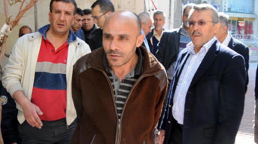 Hırsız uyurken yakalandı