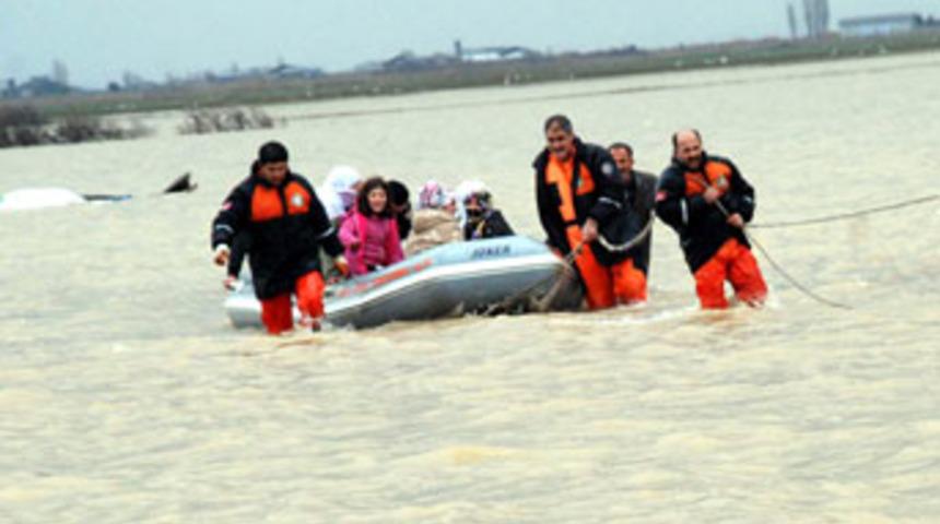 Karasu Nehri taştı
