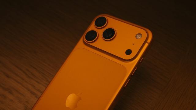 iOS 27 ile iPhone Handoff geliyor: Aynı telefon numarası iki iPhone’da kullanılabilecek