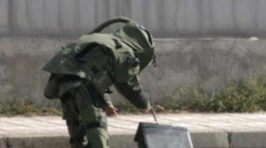 Ş&uuml;pheli &ccedil;anta paniği