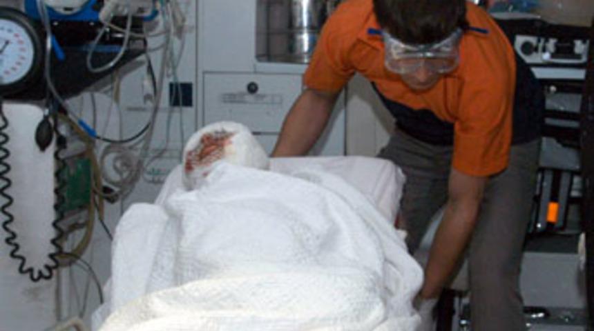 Kurt yaşlı kadını par&ccedil;alayarak &ouml;ld&uuml;rd&uuml;