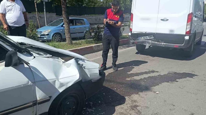 Siirt&rsquo;te trafik kazası: 2 yaralı