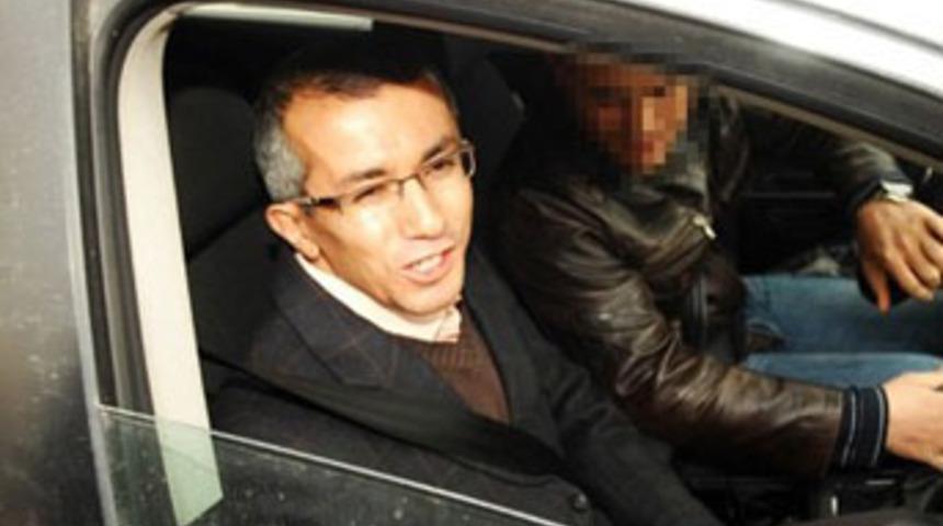 Ferhat Sarıkaya'ya d&ouml;n&uuml;ş yolu