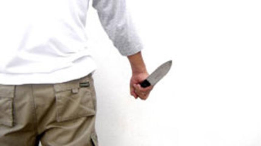 Bir kadın cinayeti son anda &ouml;nlendi