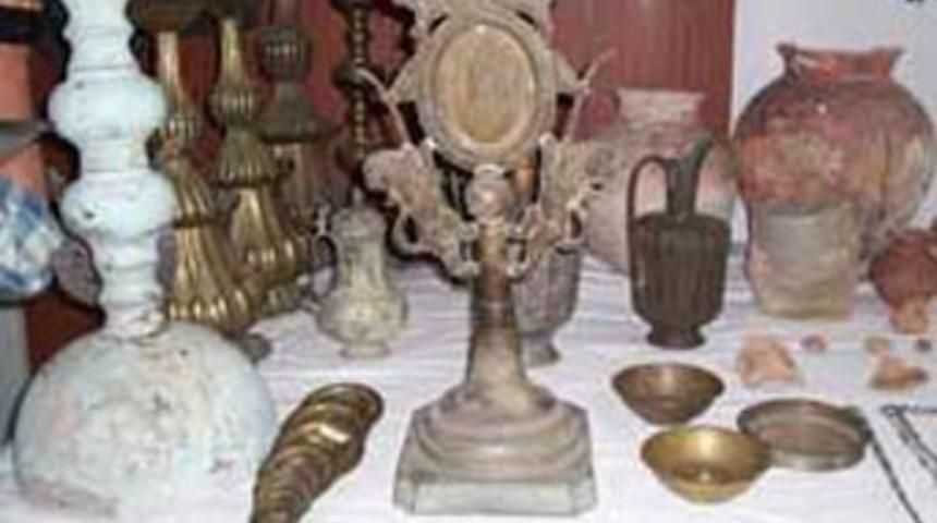 Tarihi eser ka&ccedil;ak&ccedil;ılarına operasyonu&nbsp;