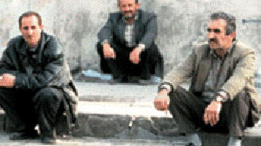 İşsizlik d&uuml;şmeye devam ediyor