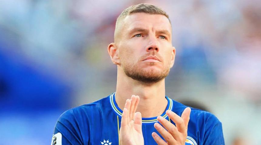 Kendi hesabından paylaştı! Edin Dzeko'dan beklenmedik karar
