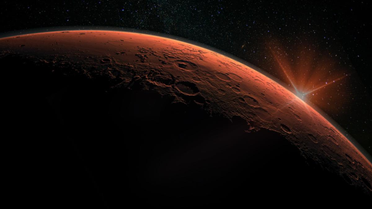 Mars ta ezber bozan keşif! Bir tarafı tamamen erimiş 2