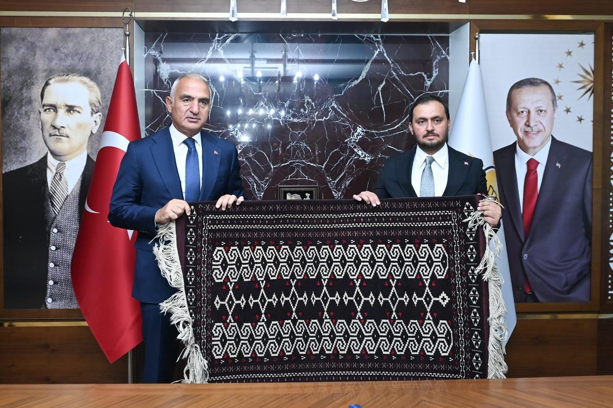 Bakan Ersoy duyurdu: Paleolitik Çağ’dan Cumhuriyet’e binlerce yıllık tarih gün yüzüne çıktı 1