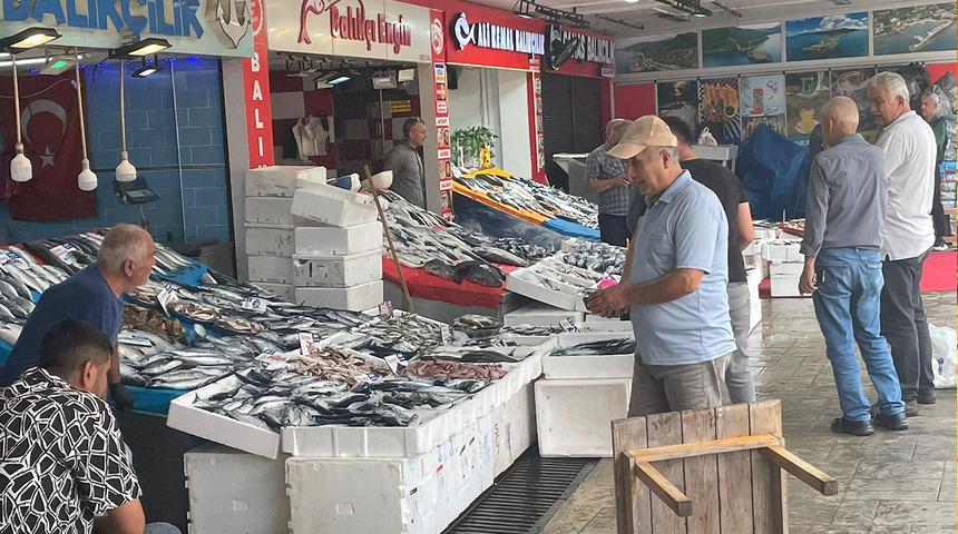 Tanesi 30 TL'ye bile var! Herkes eli kolu dolu d&ouml;nd&uuml;
