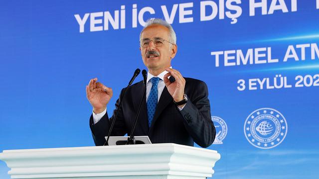 Bakan Uraloğlu: Ülkemizi dünyanın en geniş uçuş ağına sahip ülkelerinden biri haline dönüştürdük