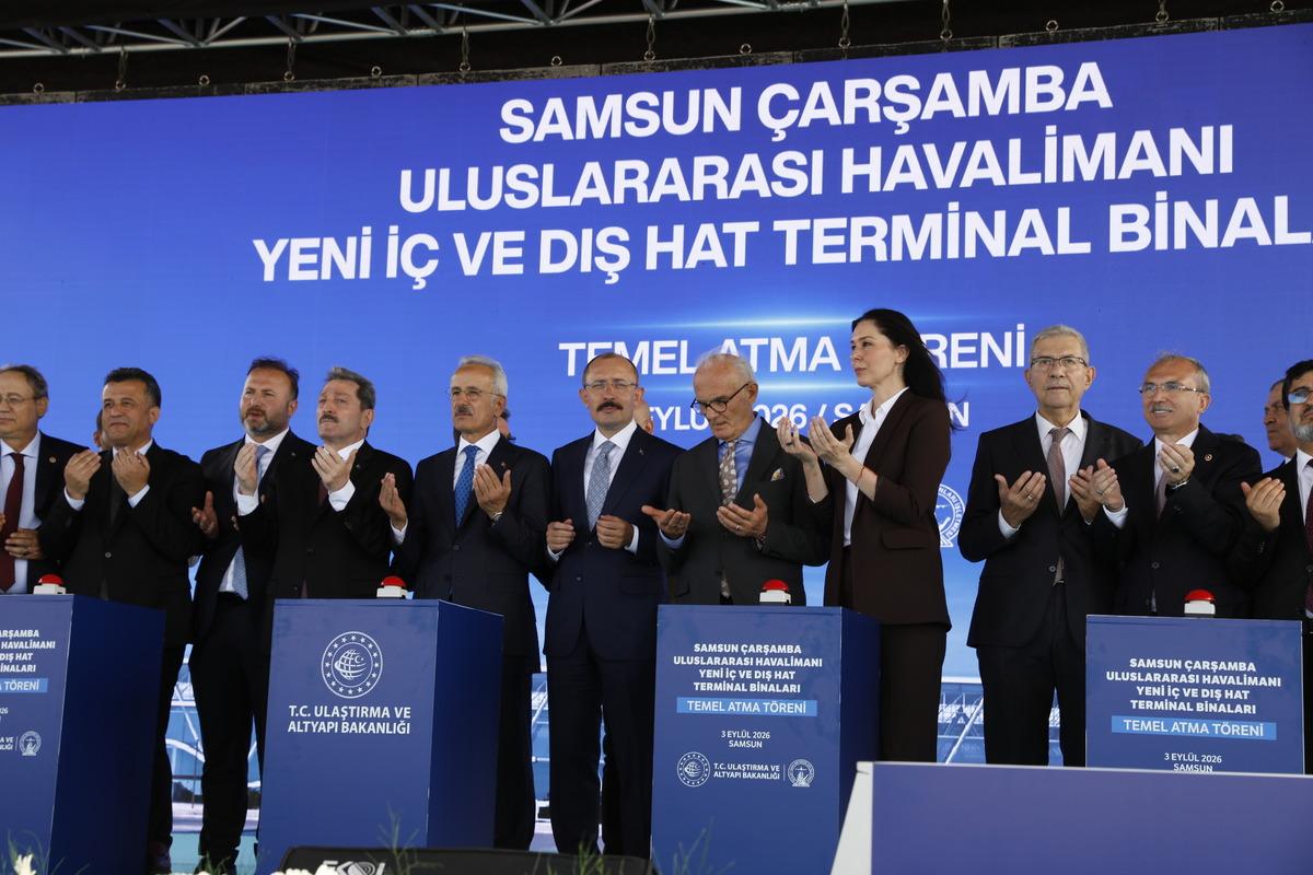 Bakan Uraloğlu: "Ülkemizi dünyanın en geniş uçuş ağına sahip ülkelerinden biri haline dönüştürdük" 1