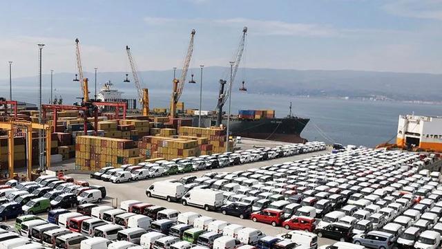 8 ayda 3 milyar doları aştı! Otomotivde lokomotif oldu