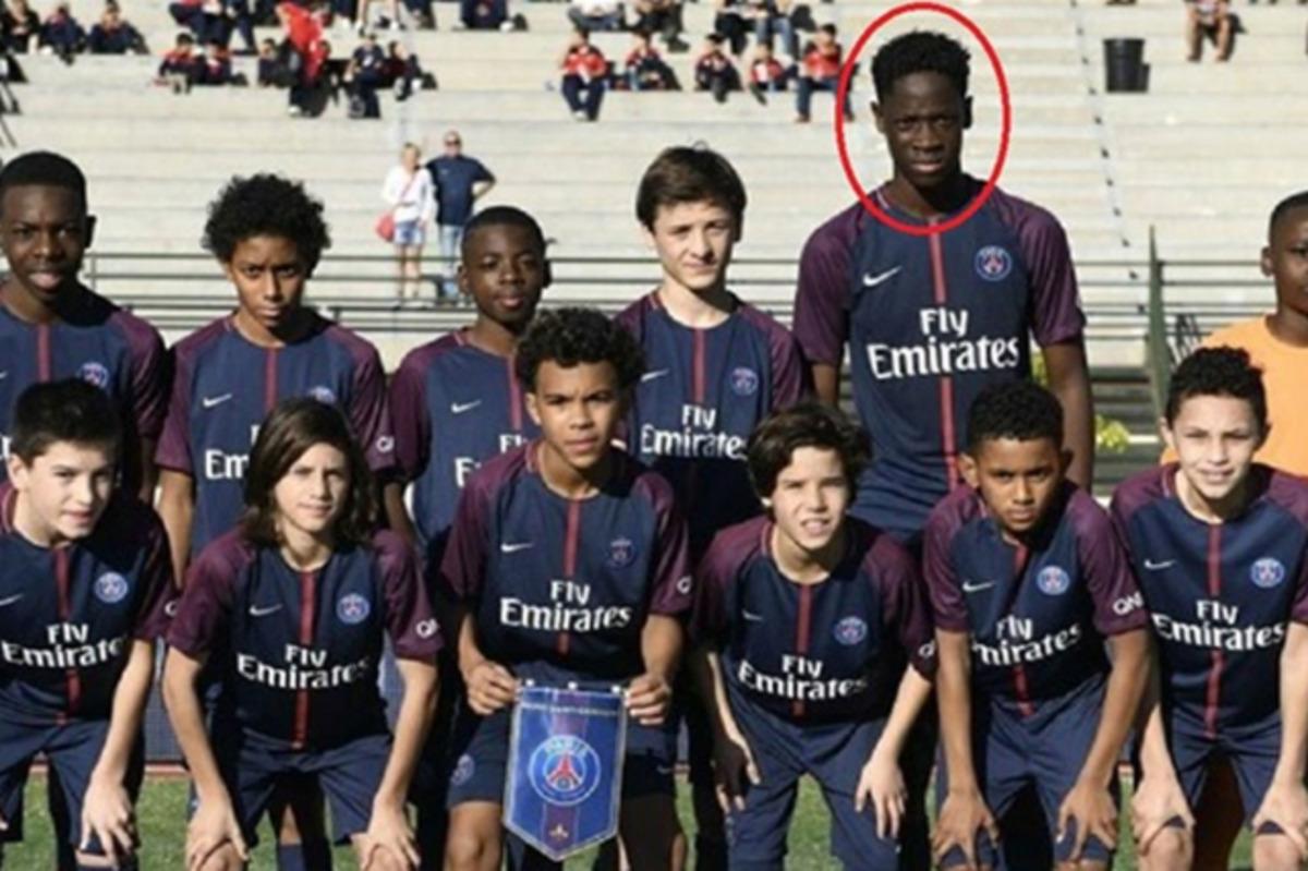 Galatasaray ın yeni yıldızından itiraf! Mbappe görünce şok oldu 1