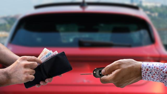 Araç alacaklar dikkat: 1,5 milyon TL için taksitler belli oldu